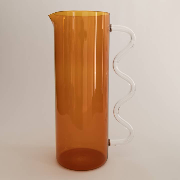 Sophie Lou Jacobsen - Vente Pichets - Pichet Wave, ambre/transparent0