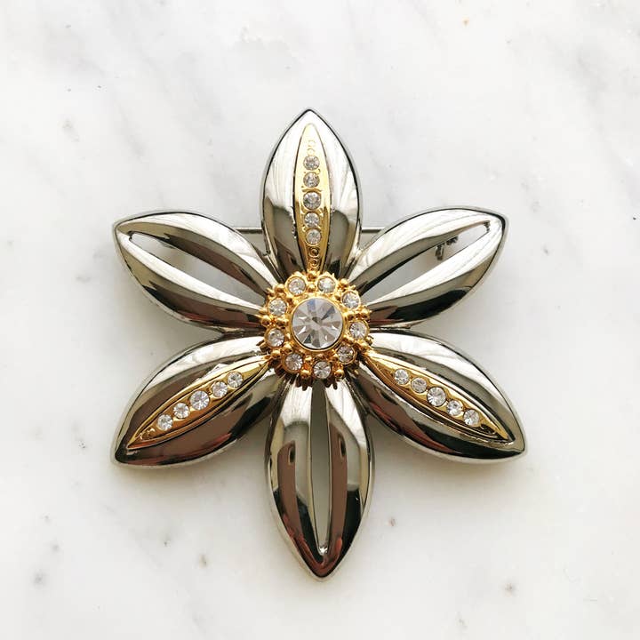 Vintage Crystal Flower Brooch and other Purchase Wholesale snap button jewellery. Free Returns & Net 60 Terms on Faire trending on Faire.