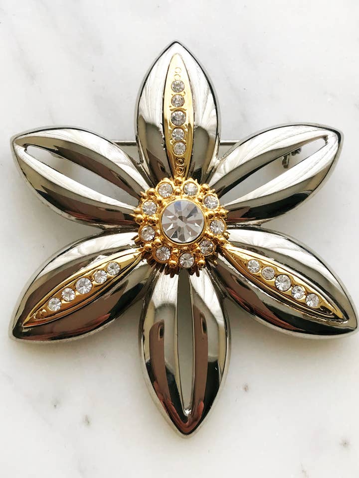 Vintage Crystal Flower Brooch for wholesale by Carmen Miller Jewellery