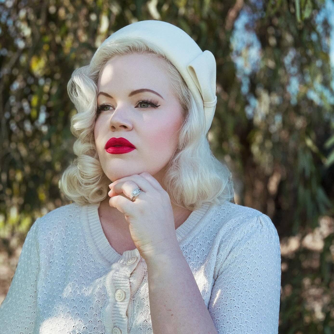 Lipstick & Chrome - Wholesale Beret - Women's - The Head-Turner Structured Beret by Lipstick & Chrome -WHITE2