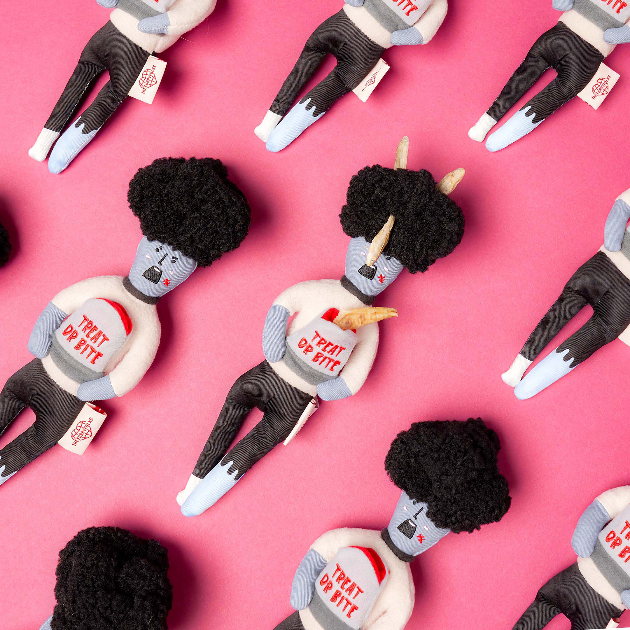 the furryfolks - Vente Peluche – chien - Jouet de recherche olfactive Zombie6