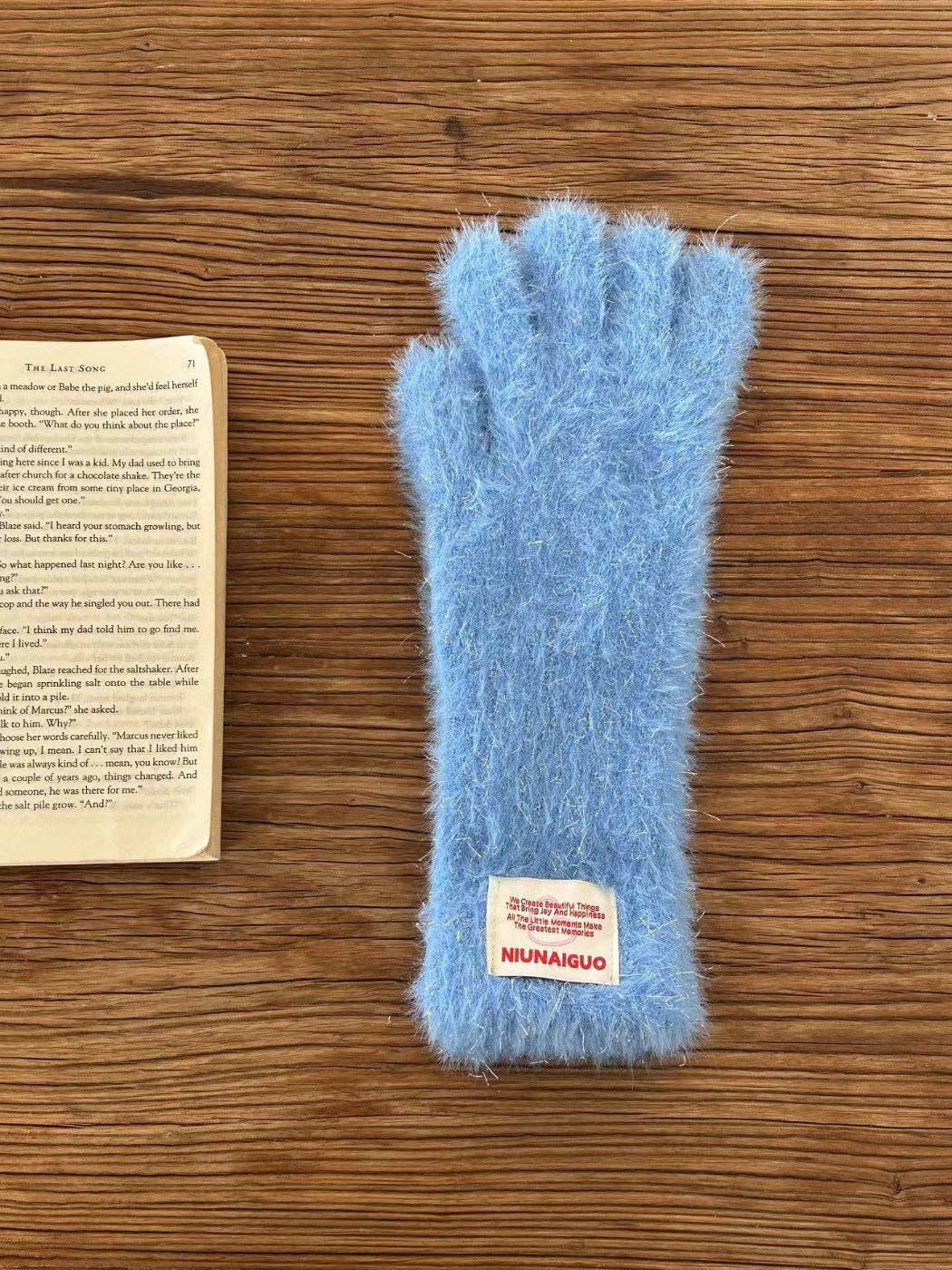 Funkyrel® Atzbranding Limited - Wholesale Gloves - Women's - Gloving - Sparkly Fingerless Gloves with Letter Patches & Touchscreen0