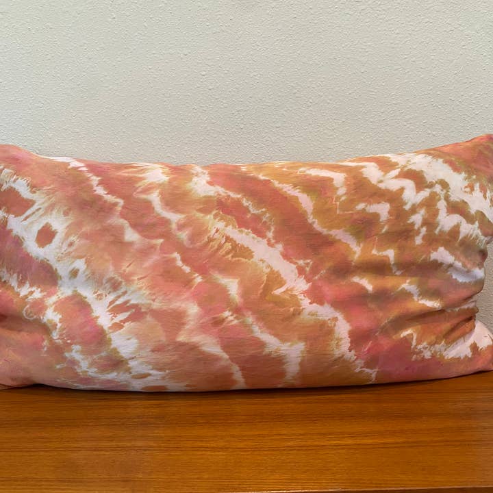 Hand-Dyed 19 momme, grade 6A, 100% Mulberry Silk Pillowcase for wholesale by House of Azurite