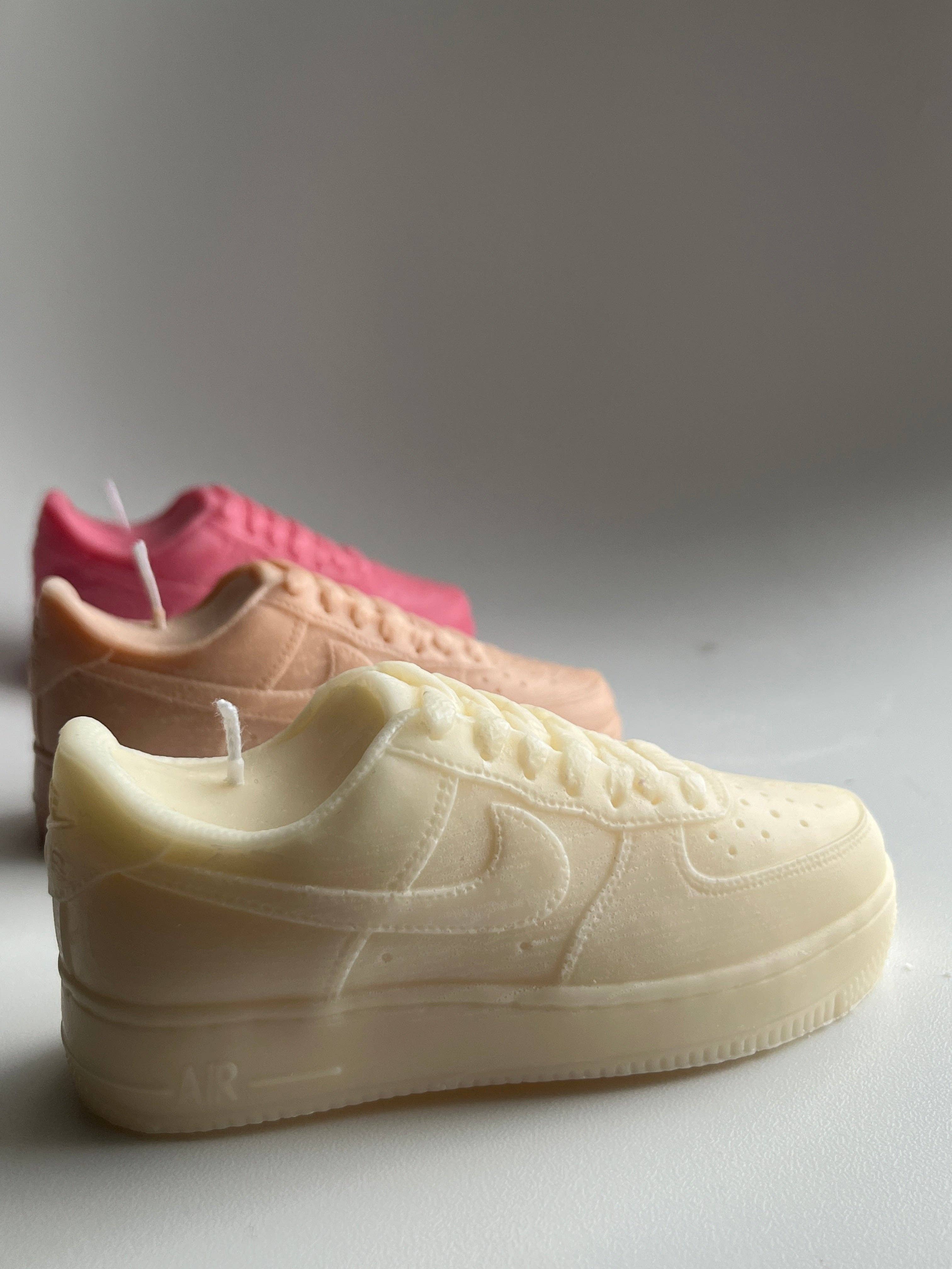 AARAM LUX - Wholesale Novelty Candle - Sneaker Shoe Candle | Sneakerhead | Candle for him3