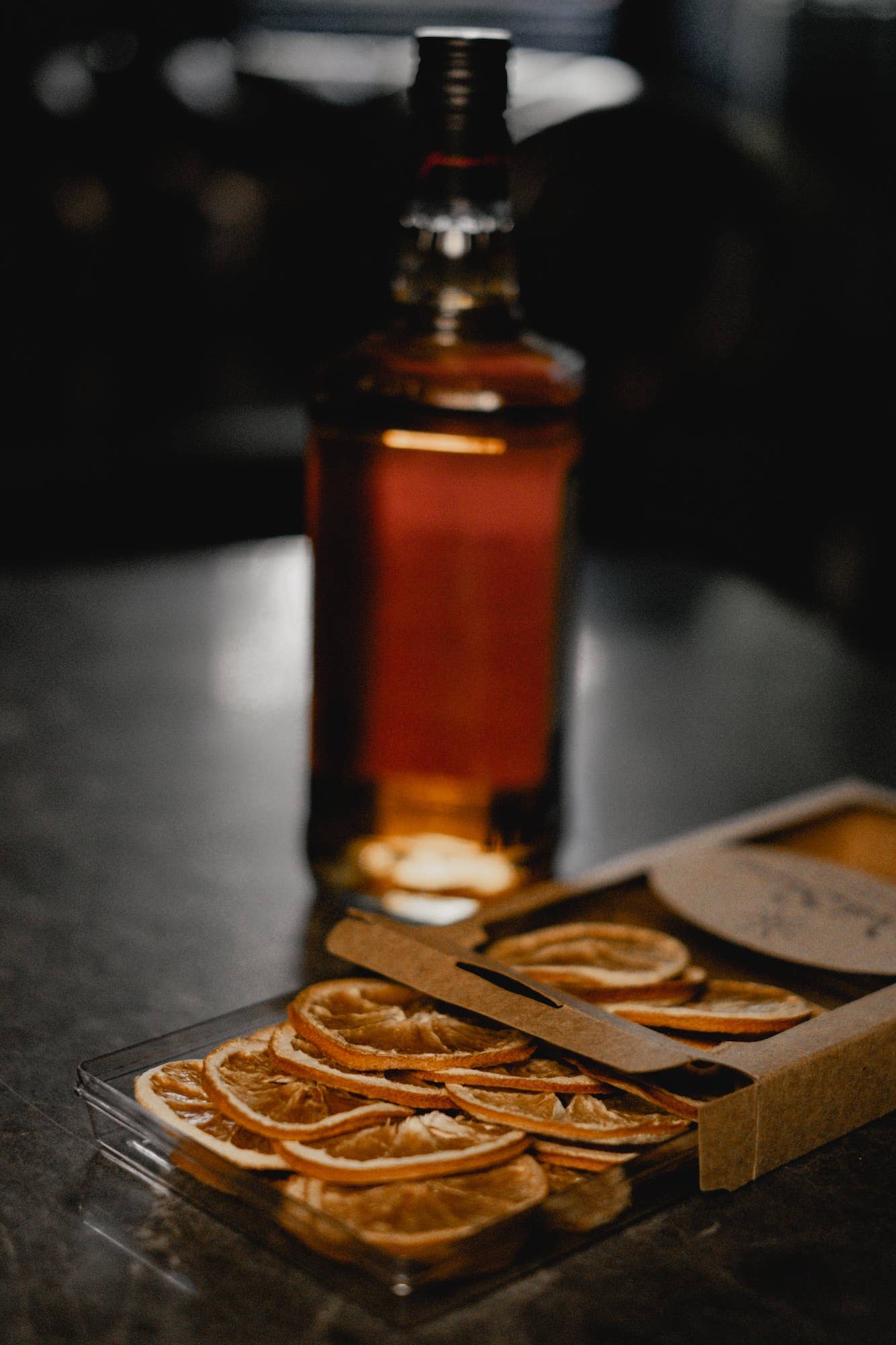 WestShine – wholesale Dried/dehydrated fruit – Organic Dried Orange Slices, Navel Orange, Pieces, Bits,25