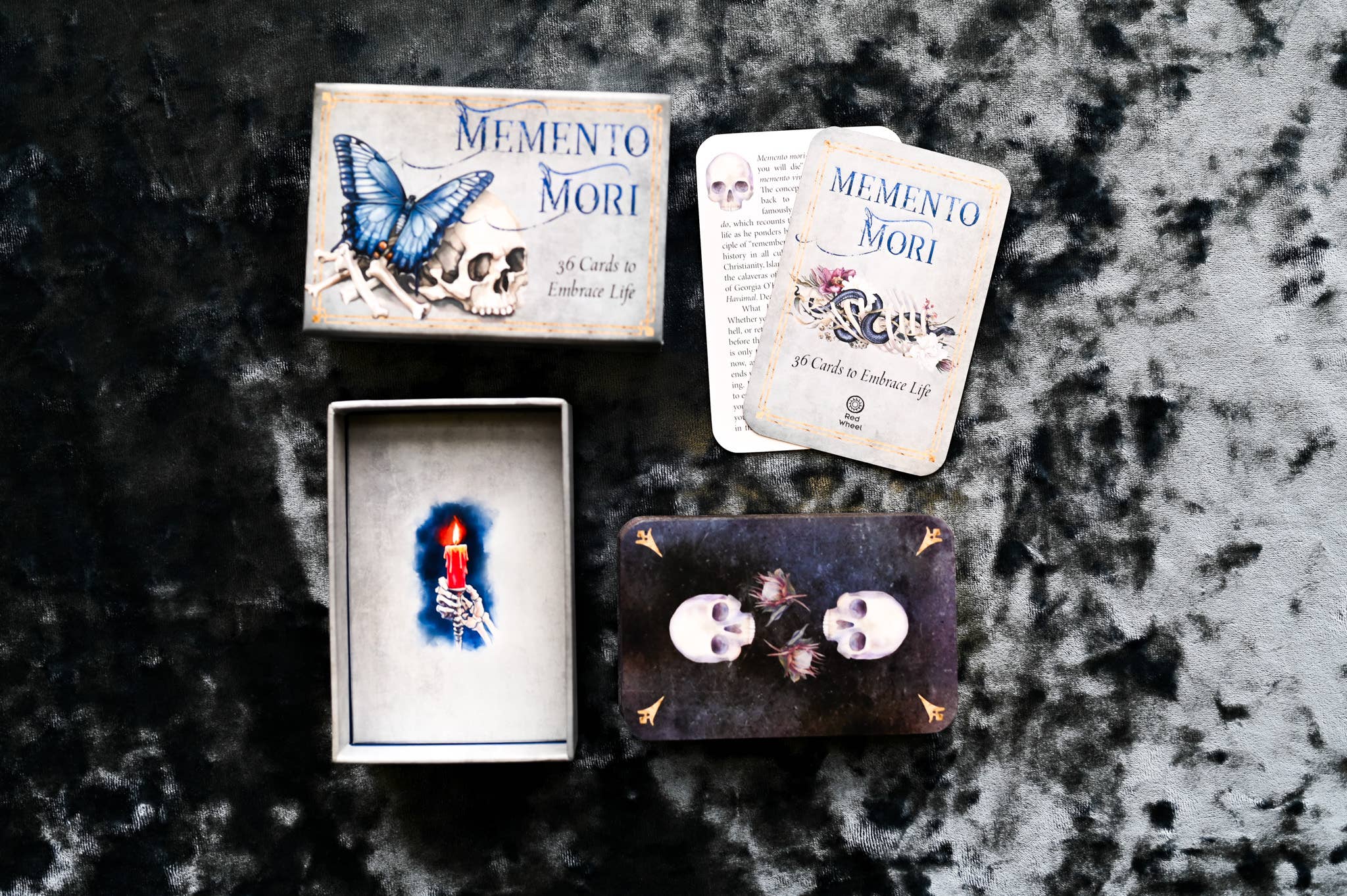 Red Wheel/Weiser LLC - Wholesale Tarot Cards - Memento Mori: 36 Mini Affirmation Cards to Embrace Life1