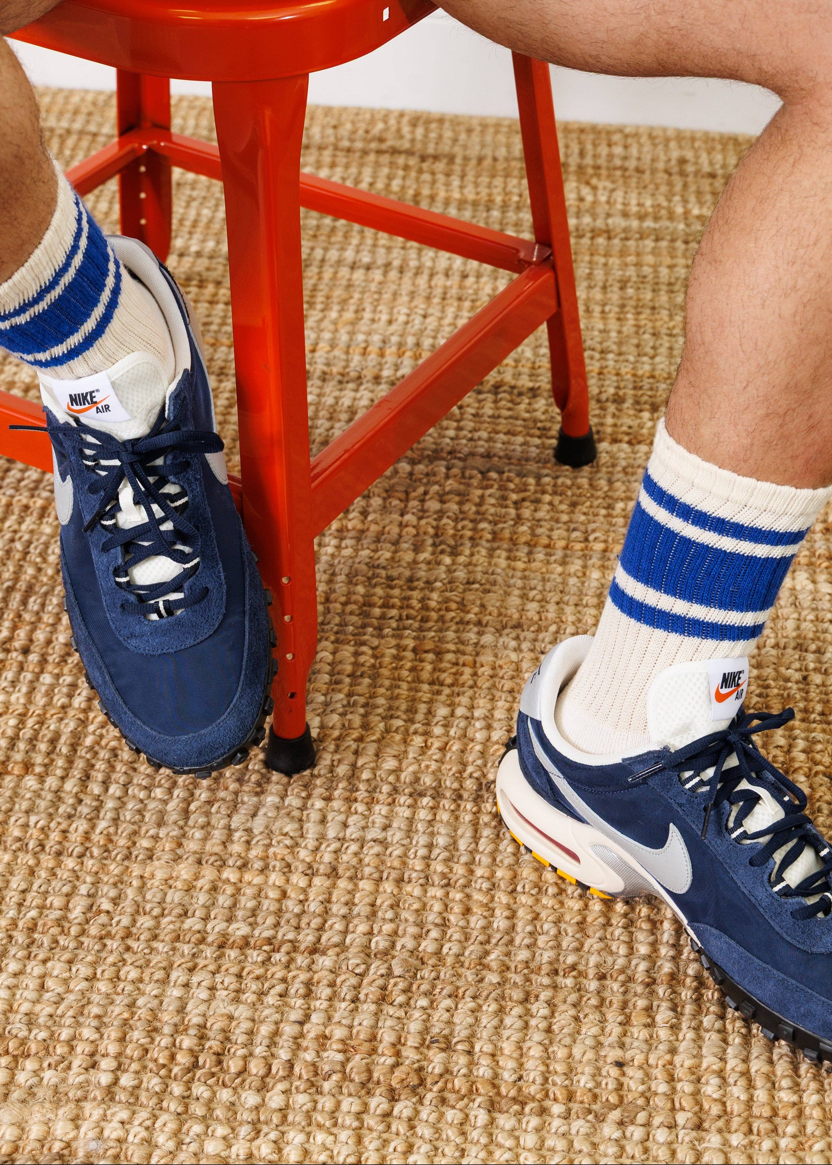 American Trench - Wholesale Socks - Unisex - The Mono Stripe11