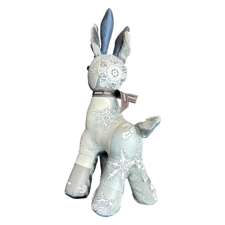 Vintage Luxe Up - Wholesale Decorative figurine - Hermes Feux d'Hiver Vintage Silk Scarf Guide Reindeer2