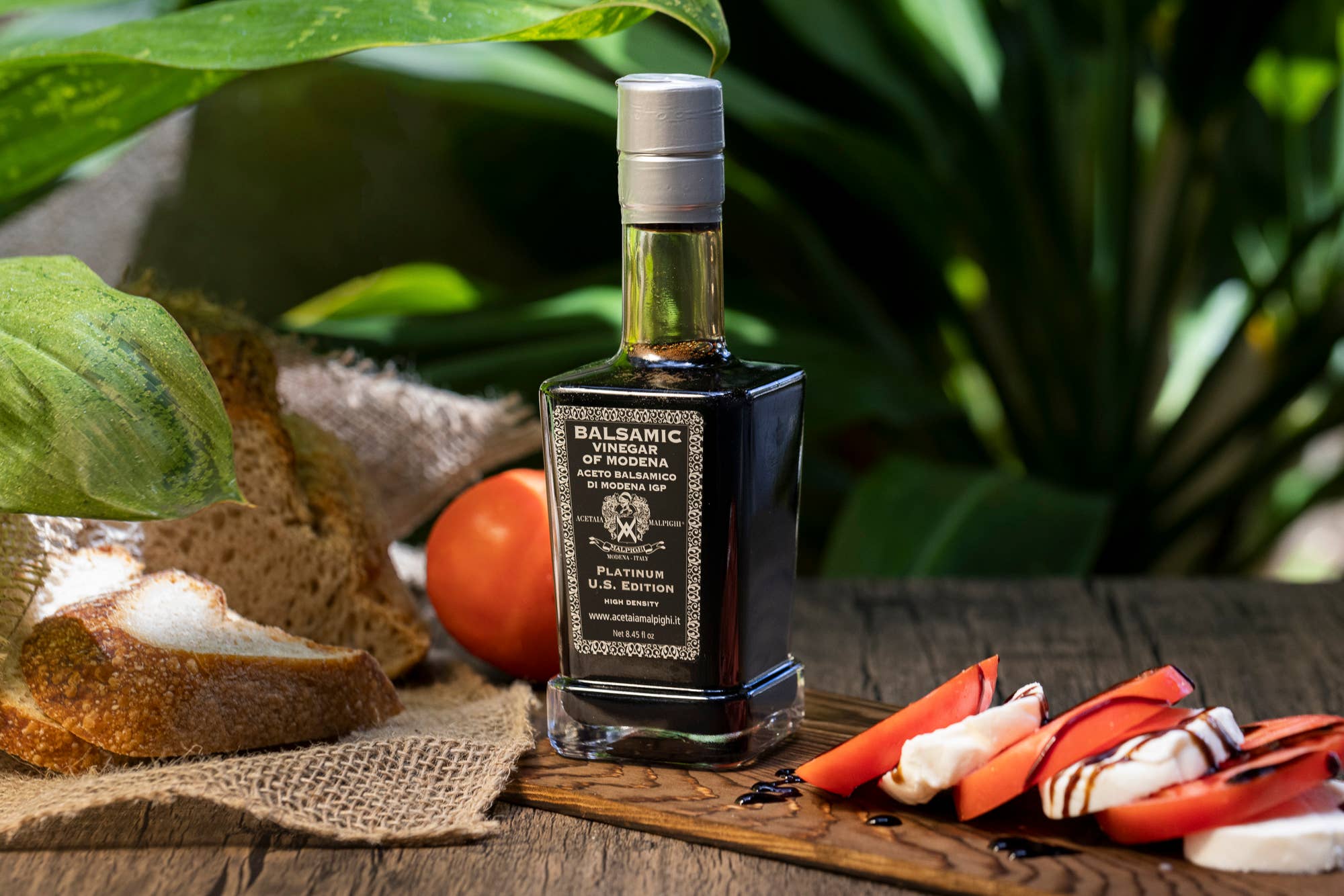 USA Distribution by Taycte - Wholesale Vinegar - Balsamic Vinegar of Modena Platinum (Aged 25+ Years)6