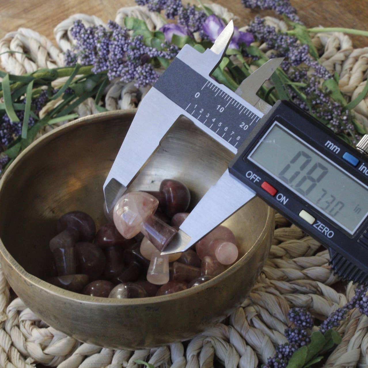 Pebble House - Wholesale Spiritual Stone/Crystal - Strawberry Quartz Mini Mushroom (Crystals & Stones)3