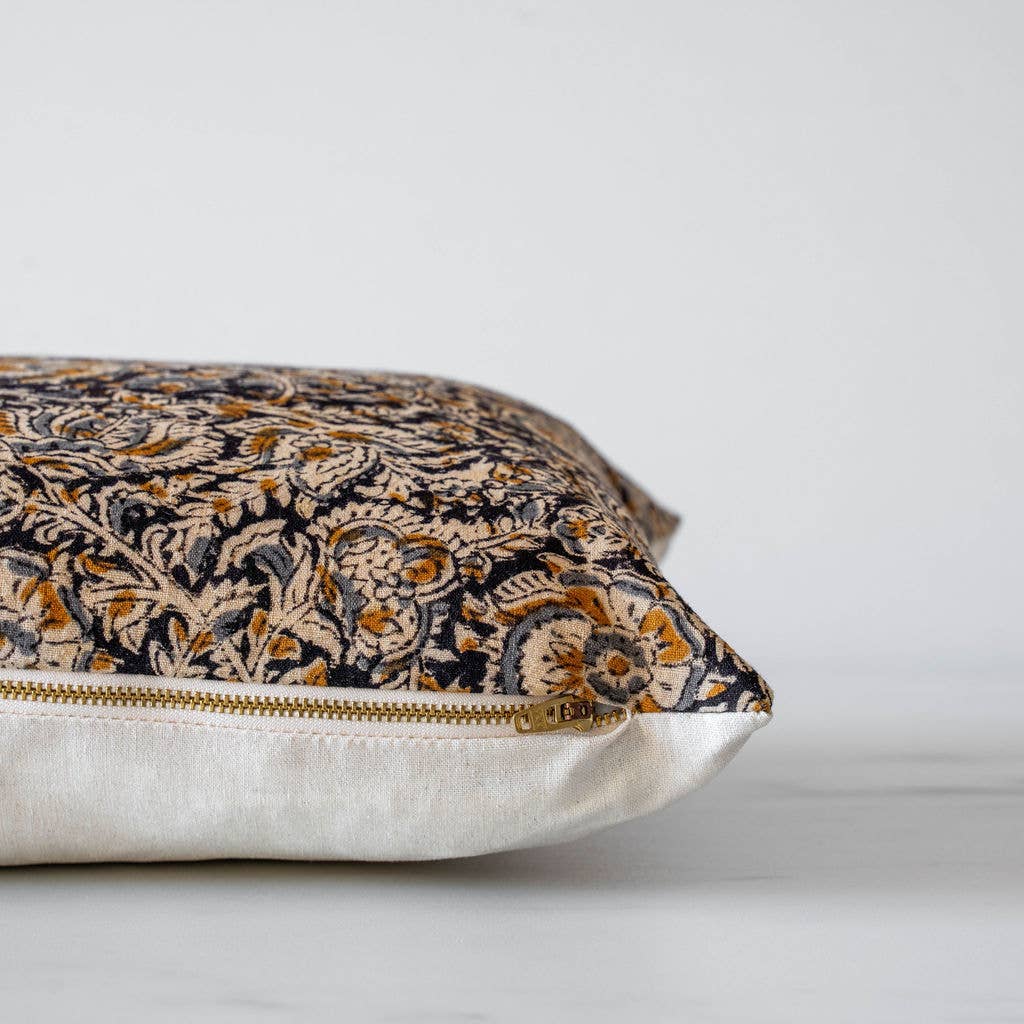 Rug & Weave - Wholesale Throw Pillow Cover - AJA Pillow Cover10