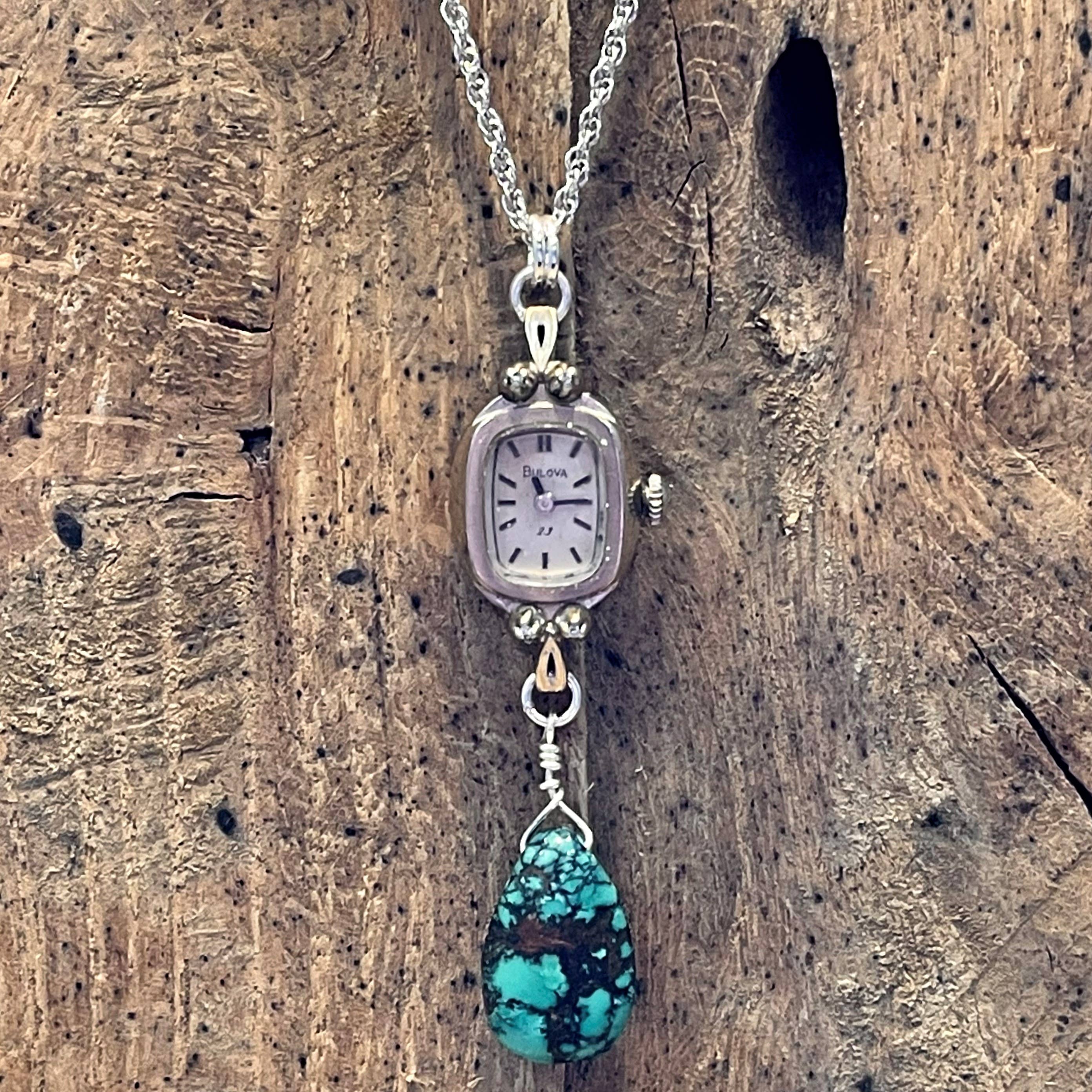 Lorraine Frances Jewelry - Vente Colliers à pendentif - Collier Turquoise Montre Femme Antique3