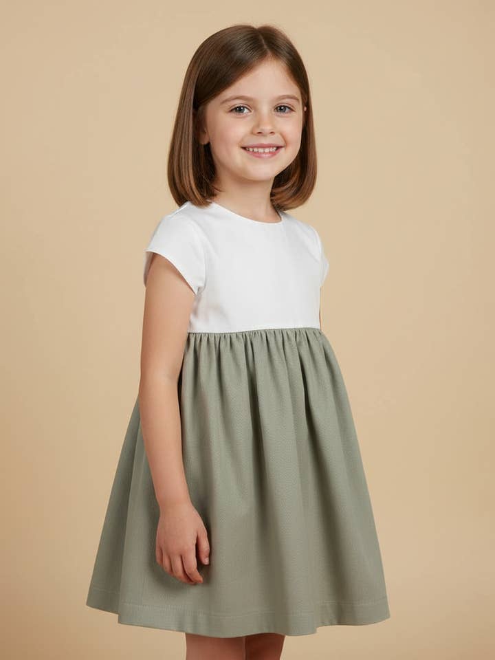 Robe Olive pour la vente par Maria Chicória