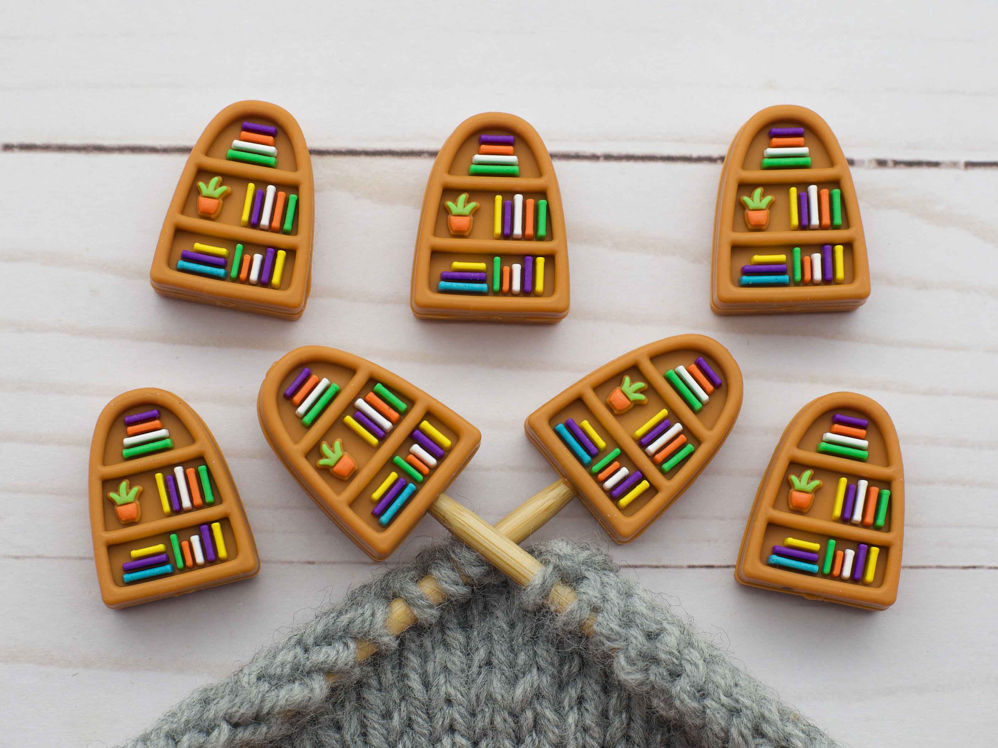 Fox & Pine Stitches - Vente Accessoire de tricot/crochet - Amoureux des livres | Arrêts de maille1