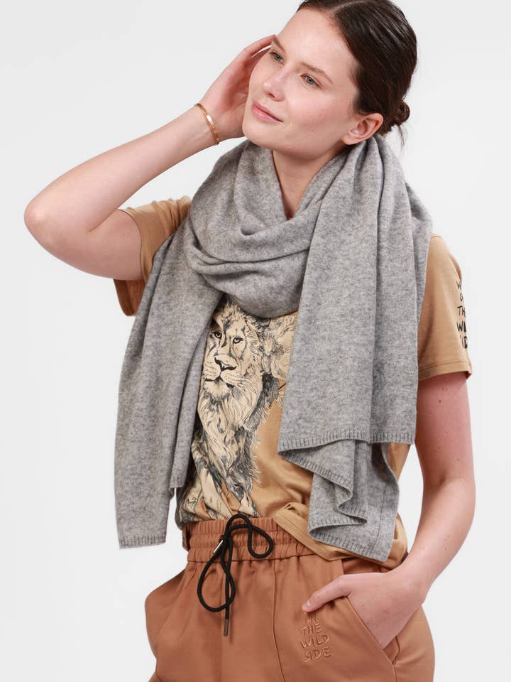 Schneegrau werfen für den Großhandel von Las Sureñas