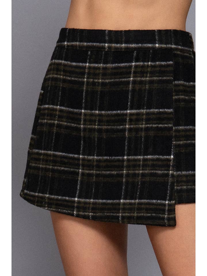 Active Basic | Active USA - Wholesale Shorts - Women's - Front Wrap Plaid Short Pants