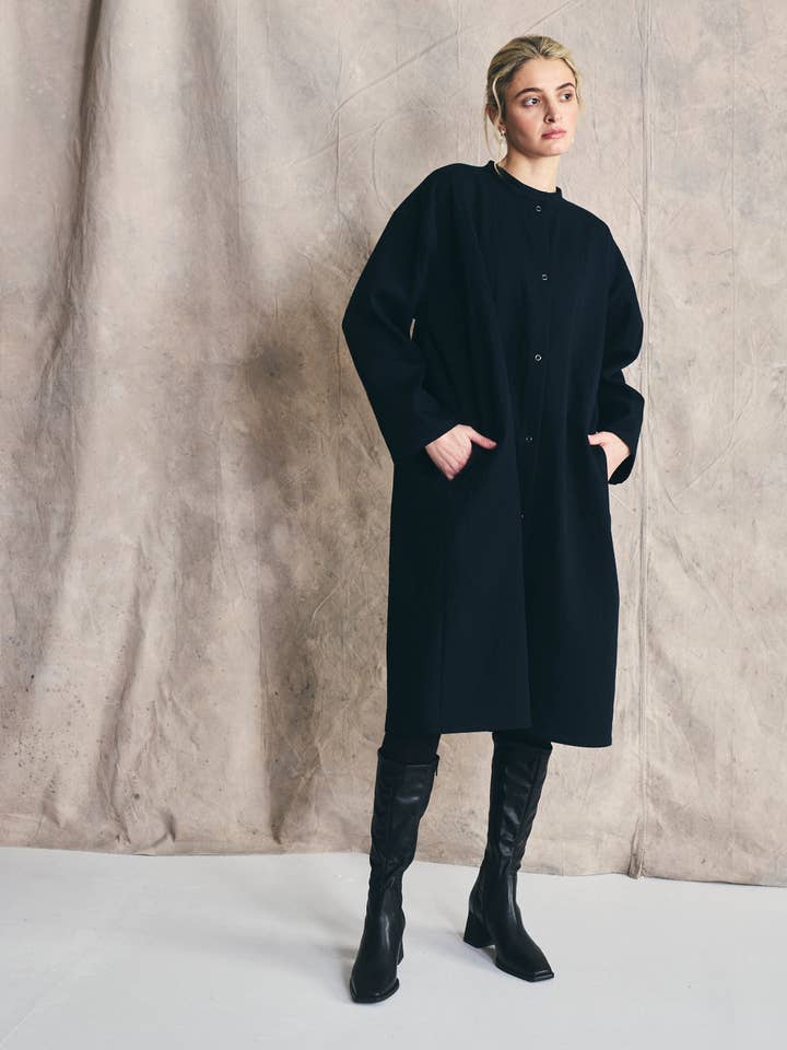 Hemdjurk met plooien voor wholesale door Devlyn van Loon