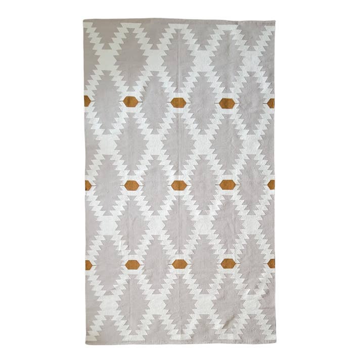 Mumo Toronto Inc - Wholesale Area Rug - Taupe Diamonds Handwoven Kilim Rug