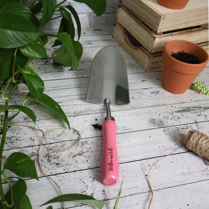 Robert Frederick Ltd - Wholesale Garden Tool - Willow and Belle Garden Trowel – Stainless Steel with Wooden Handle