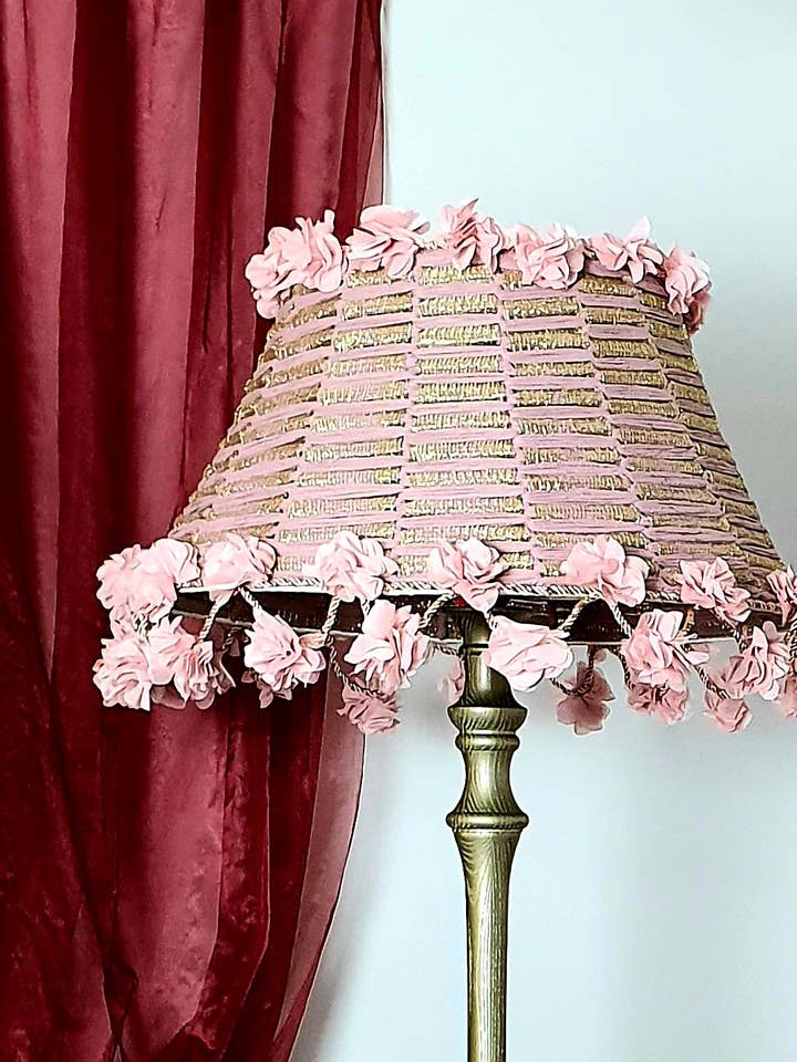 Lampskärm, Blommig Skärm, rosa lampa, shabby chic design. 0902 för wholesale av DelightLamps