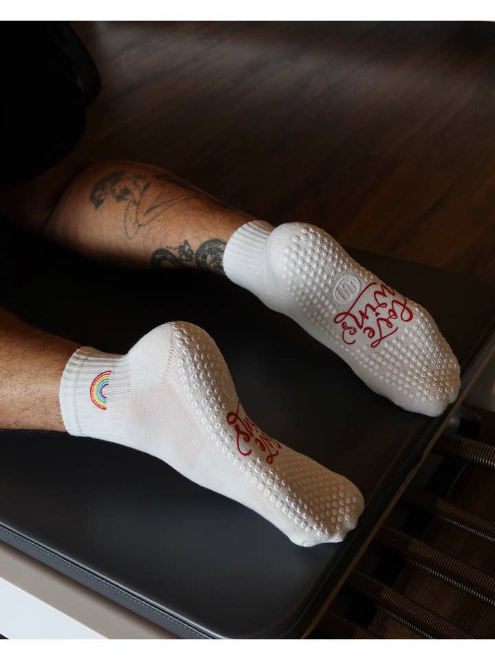MoveActive - Wholesale Socks - Women's - Quarter Crew Non Slip Grip Socks - Rainbow Ivory