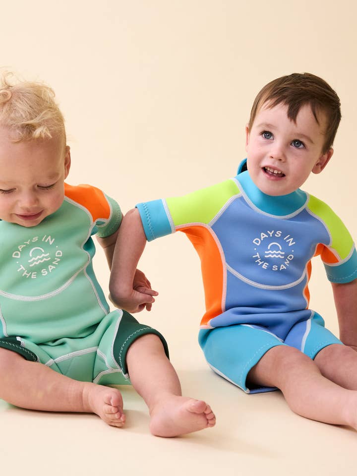 Days in the Sand – Großhandel Neoprenanzug – Kinder – Green Spark - 2mm Springsuit Neoprenanzug3