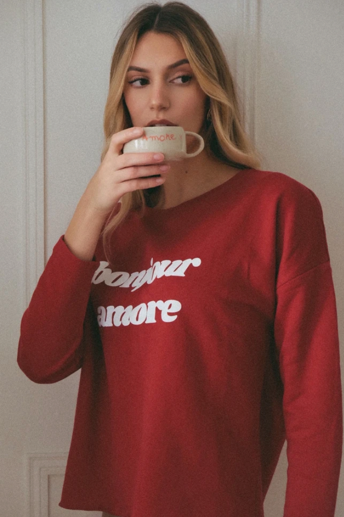 Arlette & Maria - Wholesale Graphic Sweatshirt - Women's - Red "Bonjour Amore" sweatshirt3