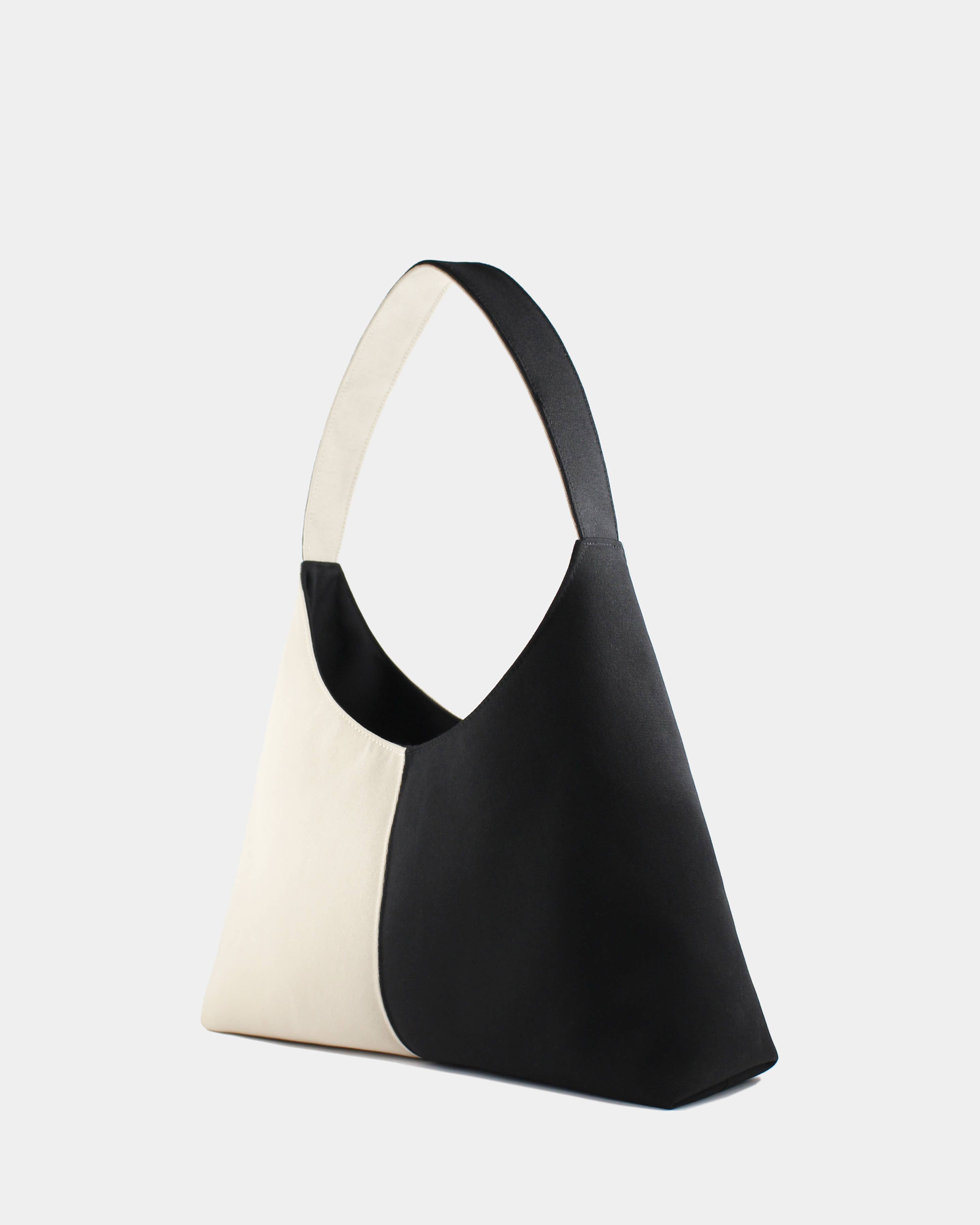 Reliée Studio - Wholesale Shoulder Bag - Women's - Bicolor moon bag - Maxi Bea8