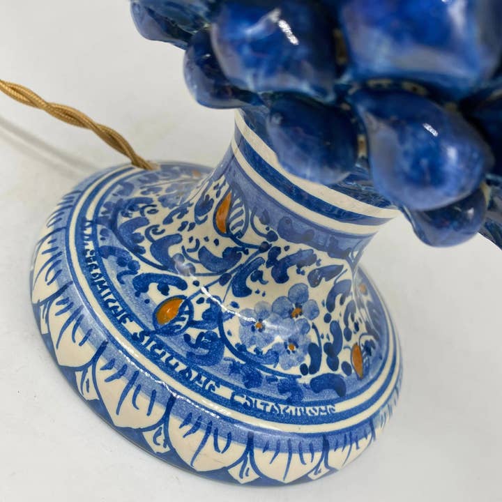 DD Ceramiche Siciliane - Wholesale Accent/Desk Lamp - Caltagirone Ceramic Pigna Lamp cm H.30 Handmade Antique Blue Decorated Base3