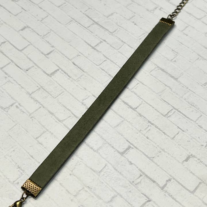 KW Custom Creations - Wholesale Woven/Braided Bracelet - Genuine Vegetable Tanned Leather Bracelet w/buckle1