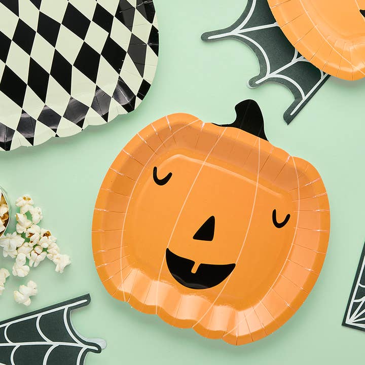 Pumpkin Shaped Paper Plates - Pack of 8 for wholesale by Hootyballoo by Club Green
