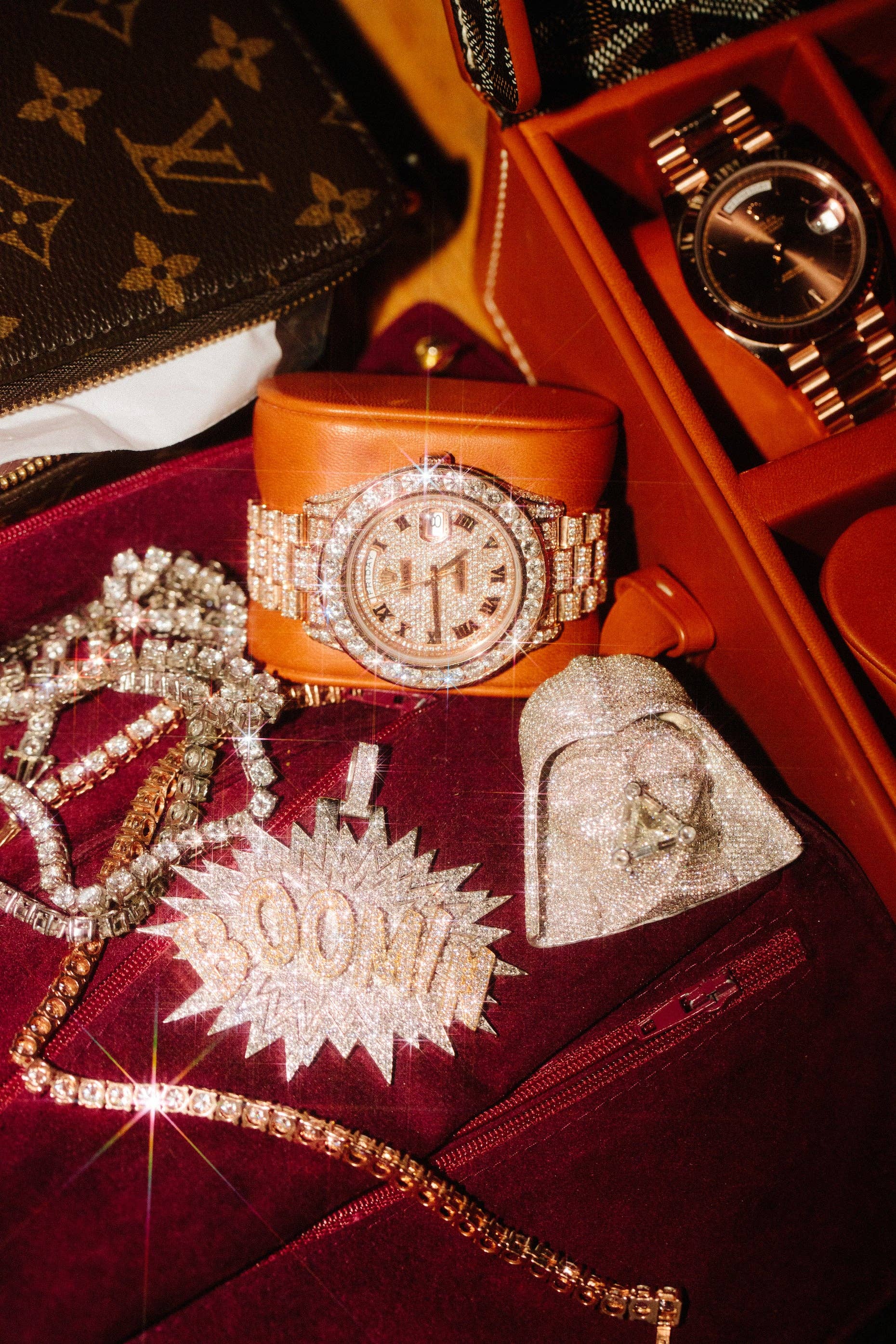 gestalten & teNeues - Wholesale Arts & Entertainment Book - The Incomplete11