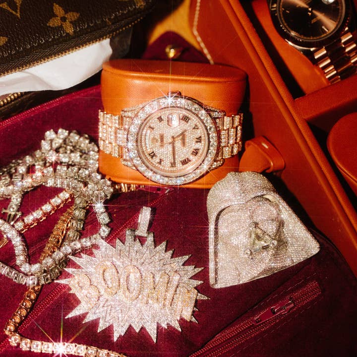 gestalten & teNeues - Wholesale Arts & Entertainment Book - The Incomplete11