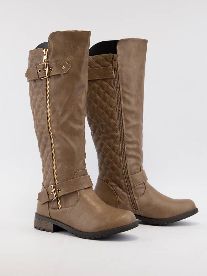QUILTED BACK PANEL TALL RIDING BOOTS for wholesale by Oliccui