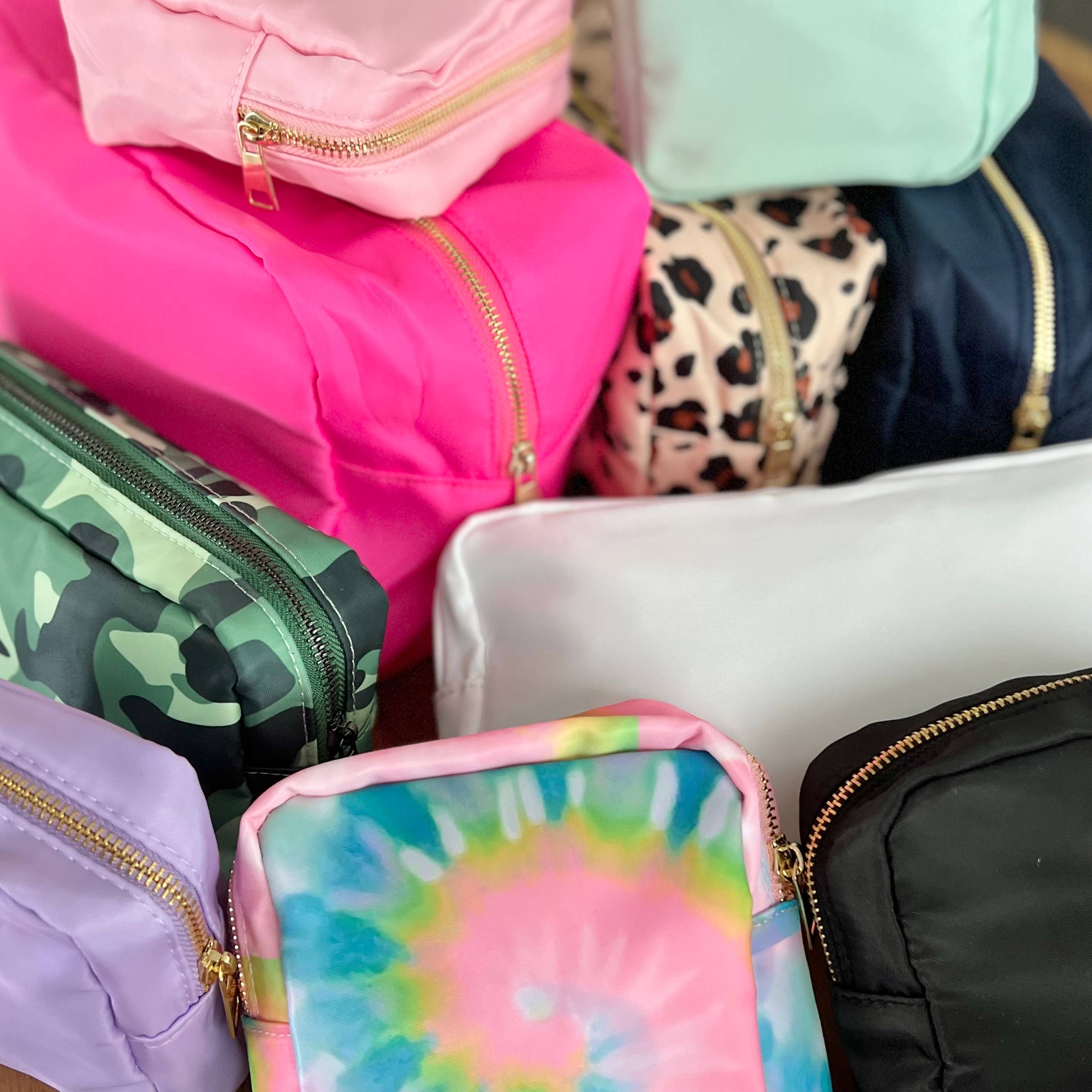 Palmy Pineapple - Wholesale Makeup/Cosmetic Bag - XL Nylon Bags For Letters, Makeup, Toiletries, Travel8