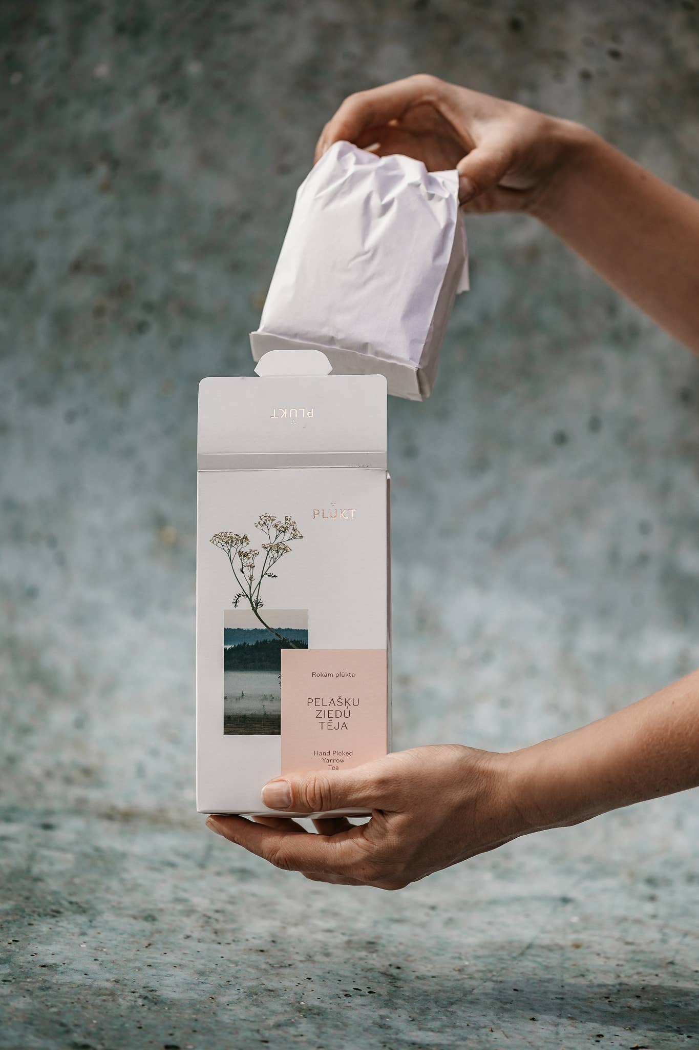 Plūkt – wholesale Loose tea – Yarrow Tea - loose tea, certified organic, herbal tea6