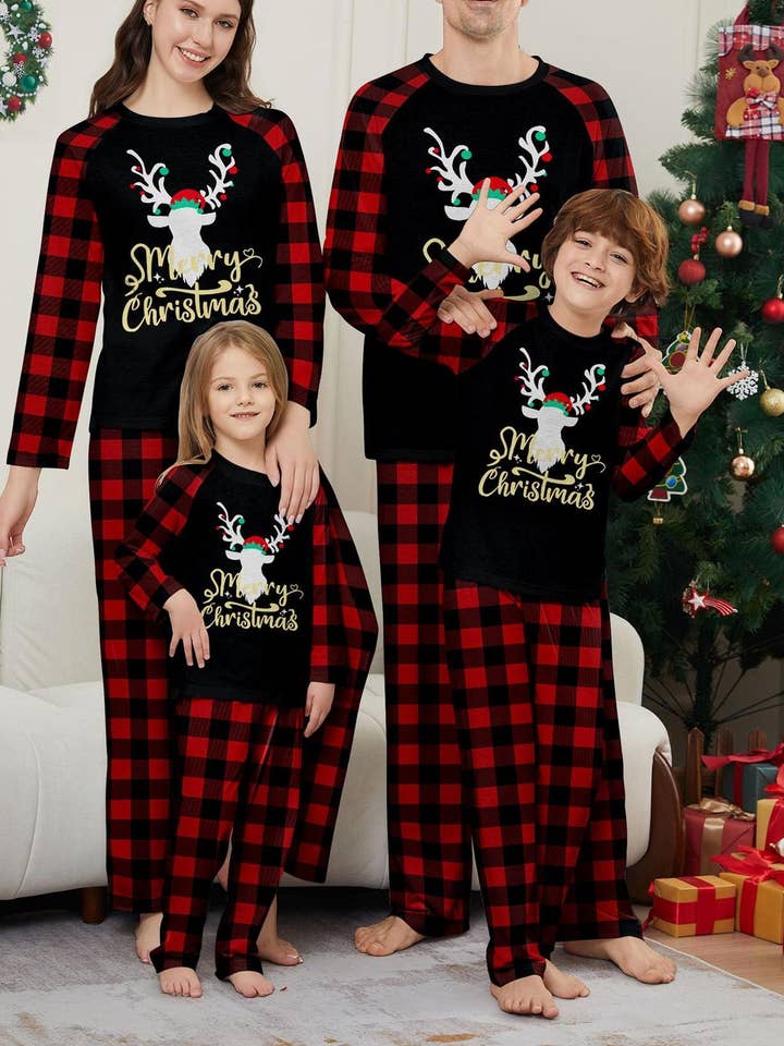 Anna Kaci Wholesale - Wholesale Sleepwear Set - Unisex - Family Christmas Pajama Set with Black Tops Red Plaid Pants10