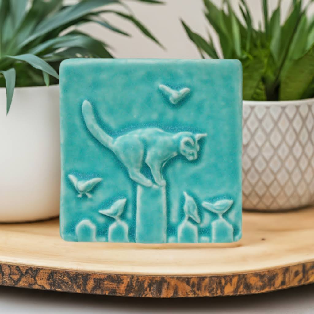 Whistling Frog Tile Inc. – Großhandel Wandfliesen – Kunstfliese „Katze auf Zaun“, ideal als Geschenk für Katzen, Purr Meow1