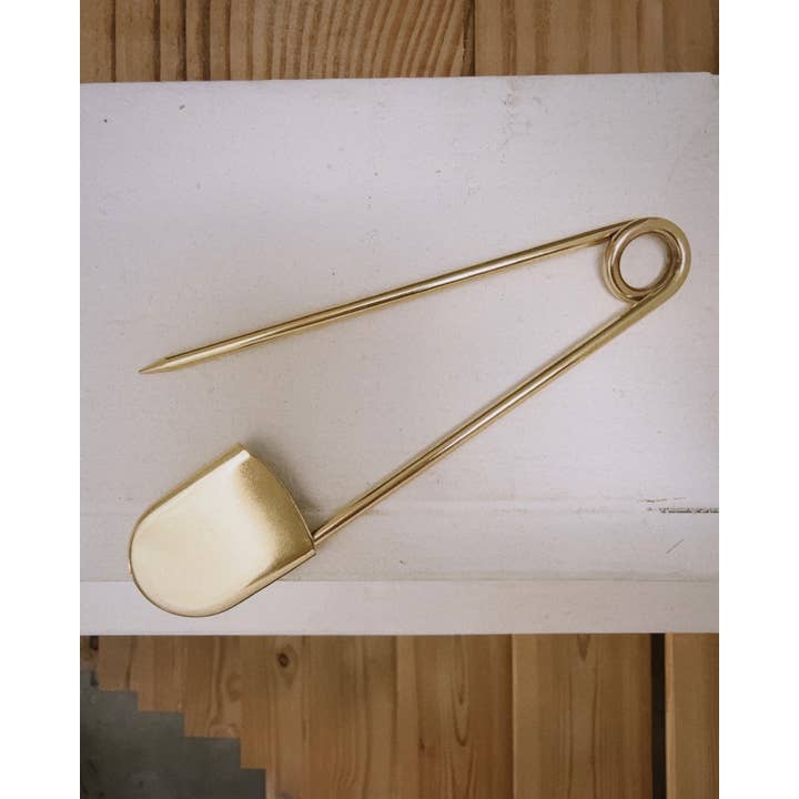 BRASS SAFETY PIN for wholesale by NOAH MARION