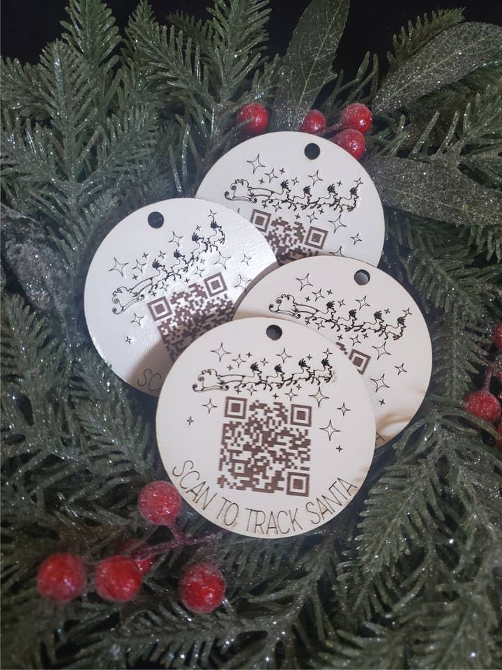 Santa Tracker Ornament for wholesale by Heart n Sol