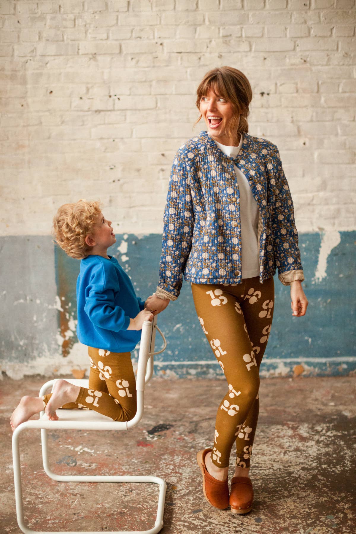 Apaches Collections - Wholesale Fashion Leggings - Women's - JAYA Leggings5