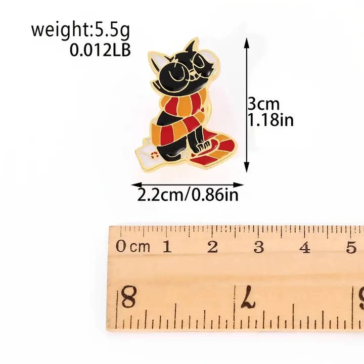 Magnifique Hearts - Wholesale Brooch - Literary Cat Brooch, Bookworm Kitty Enamel Pin, Bags, Cloths