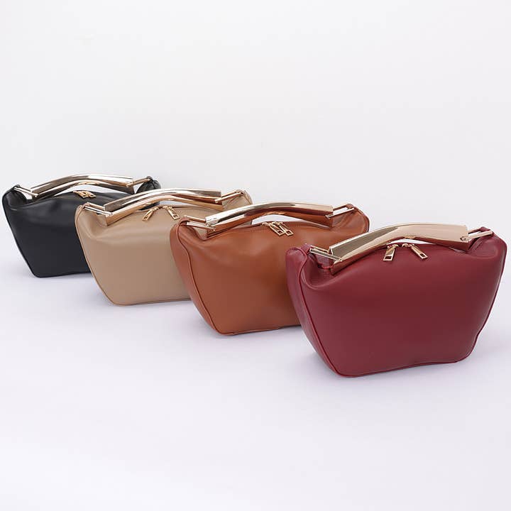 Henkeltasche aus Kunstleder und Metall
für den Großhandel von 3AM BY H&D ACCESSORIES