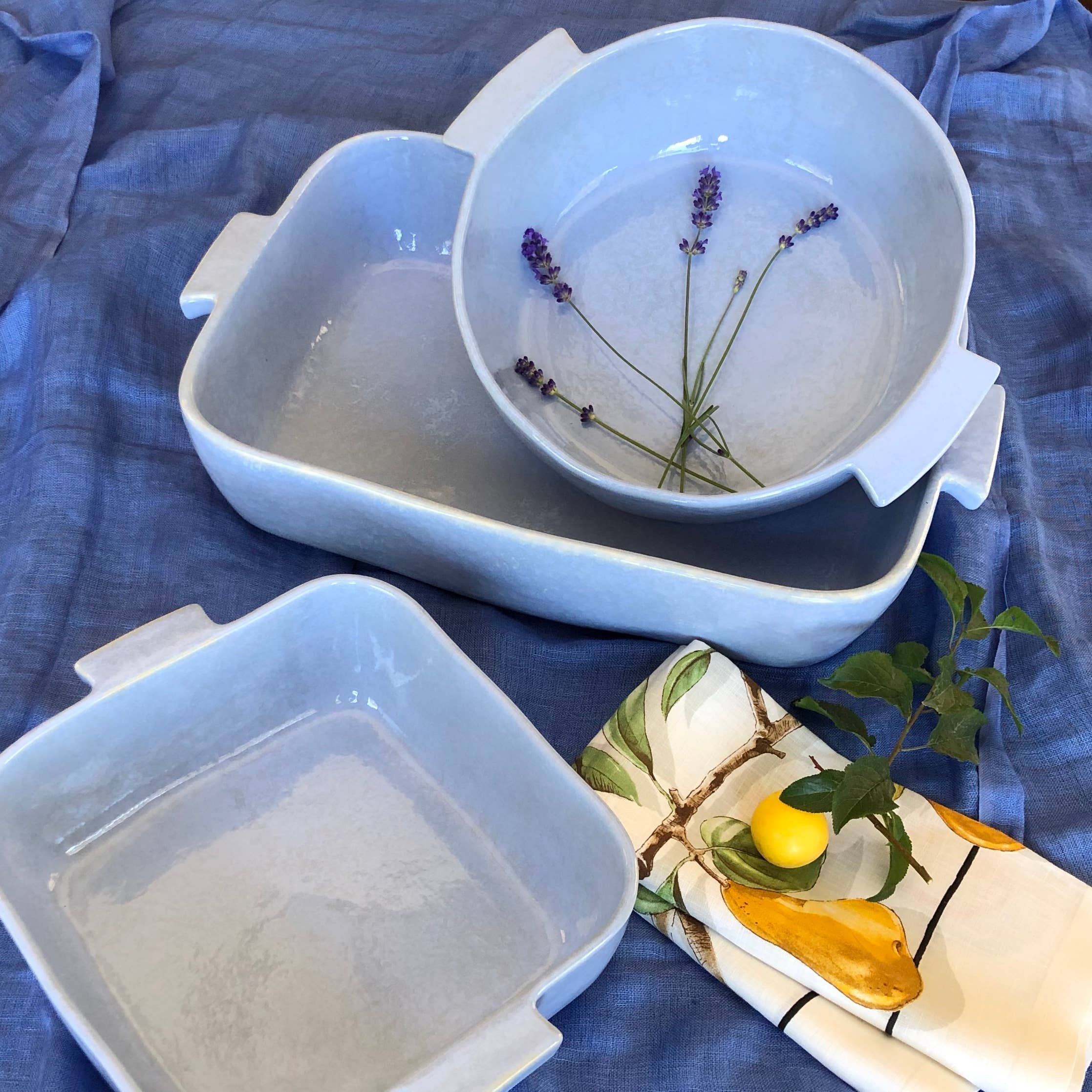 Carmel Ceramica - Wholesale Baking Dish - Cozina Blue Round Baker4