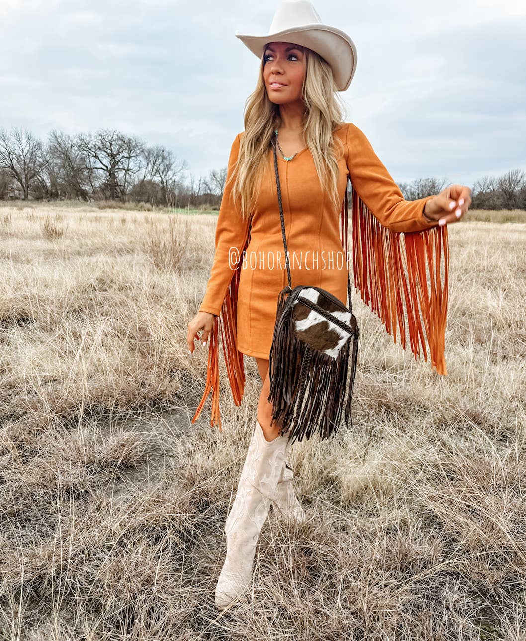 Boho Ranch Shop - Venta al por mayor Bandolera - Mujer - Monedero THE MEGAN CROSSBODY de piel de vacuno Western Tooled5