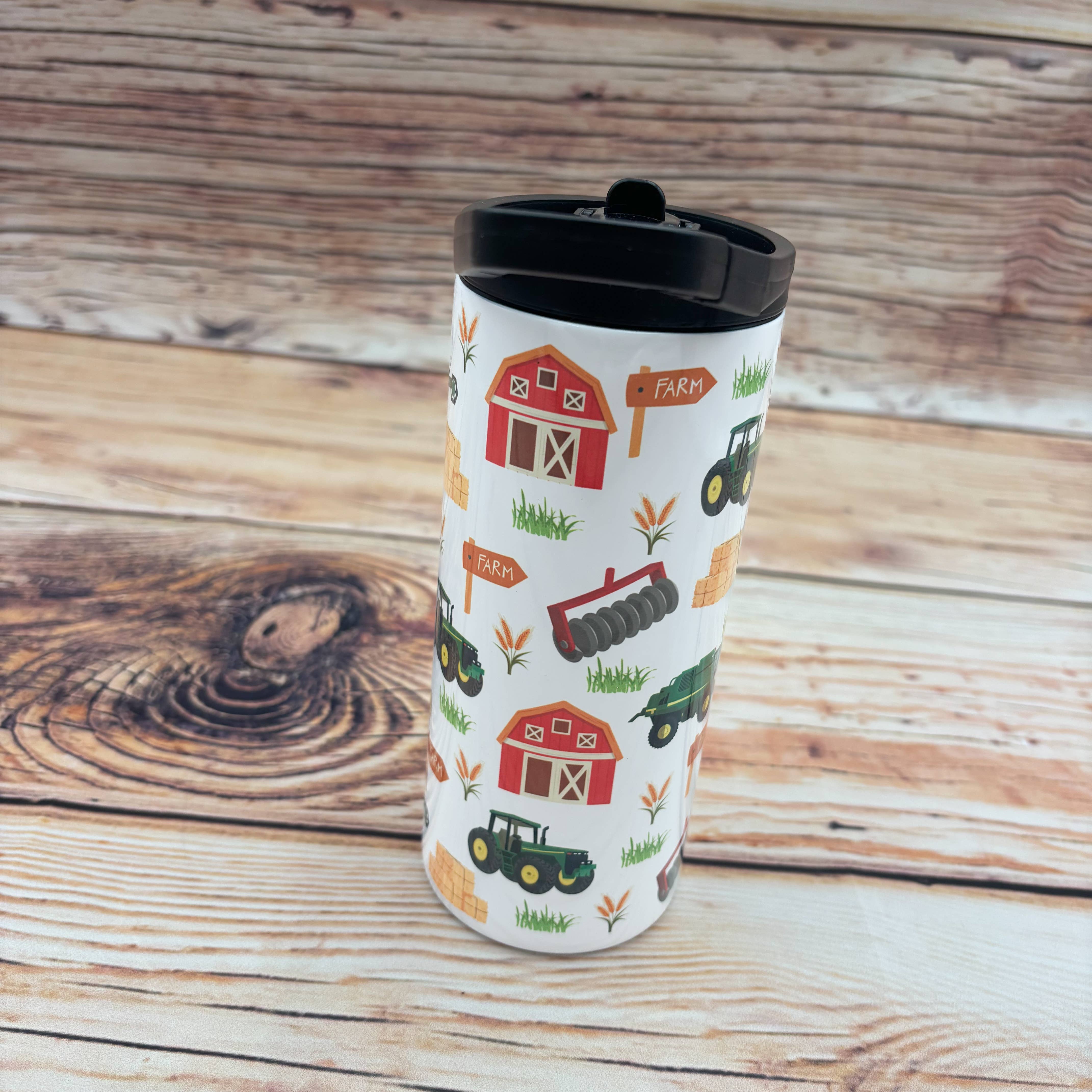 Sage & Soil - Vendita all'ingrosso Bicchiere/tazza - Bambini e neonati - Bicchiere con cannuccia isolato per bambini con trattore verde da fattoria6