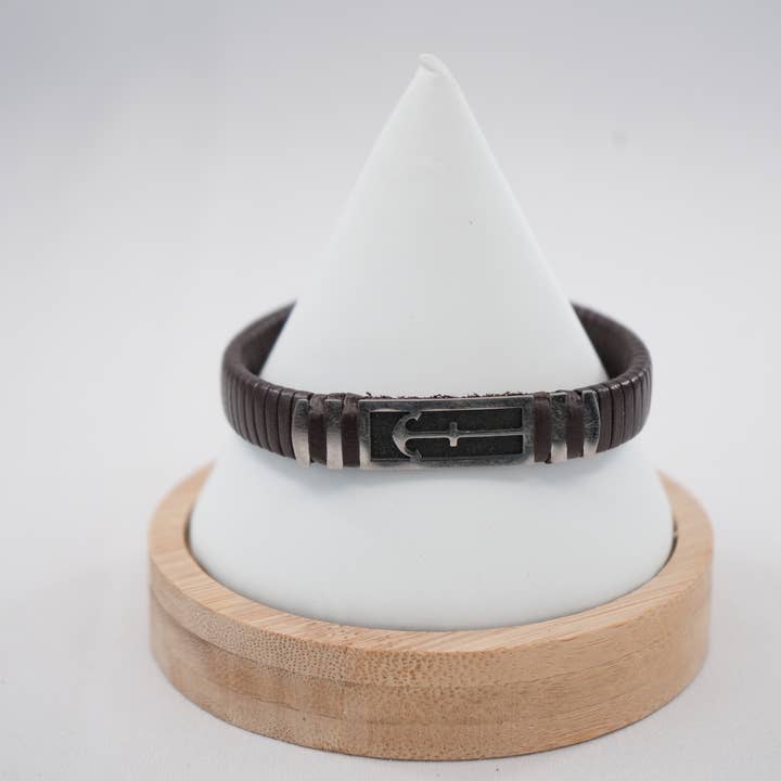 Fashionable Leather Bracelets: Ideal for Any Occasion for wholesale by Loli