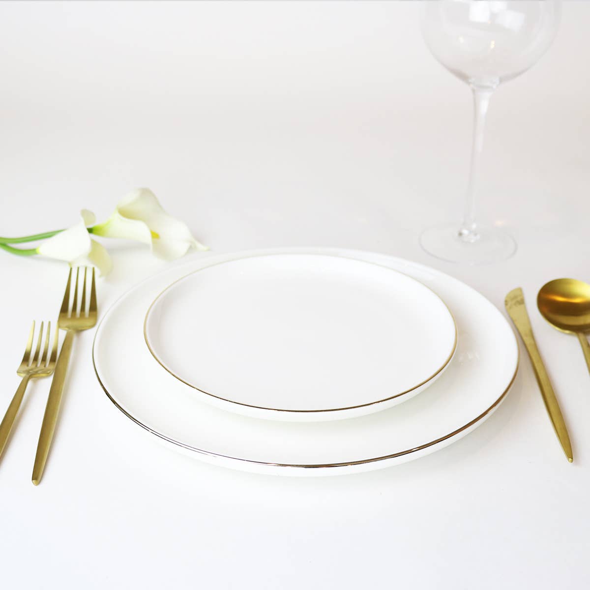 Little White Dish - Wholesale Salad Plate - Versaille Salad Plate - Set of 42