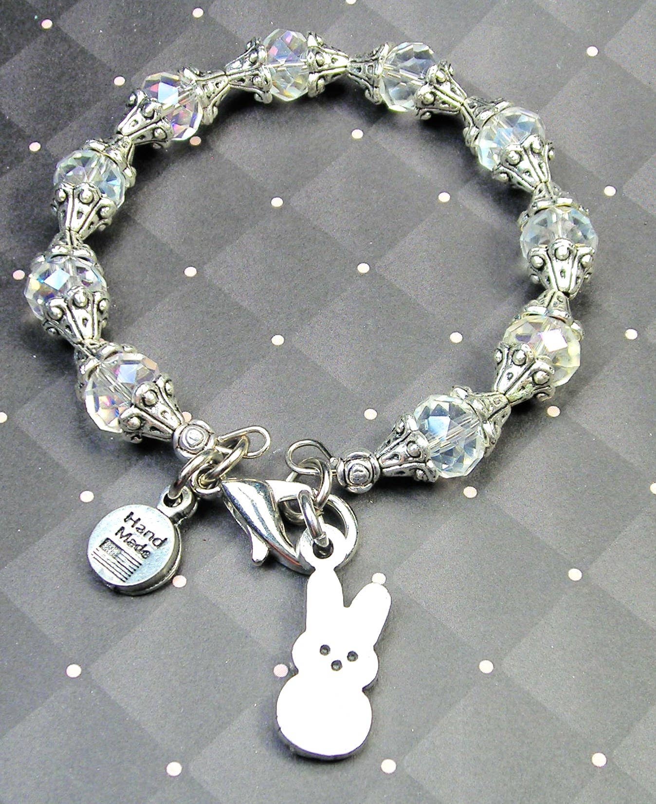 Chubby Chico Charms - Vente Bracelets à breloques/pendentifs - Bracelet en cristal rose avec lapin de Pâques3