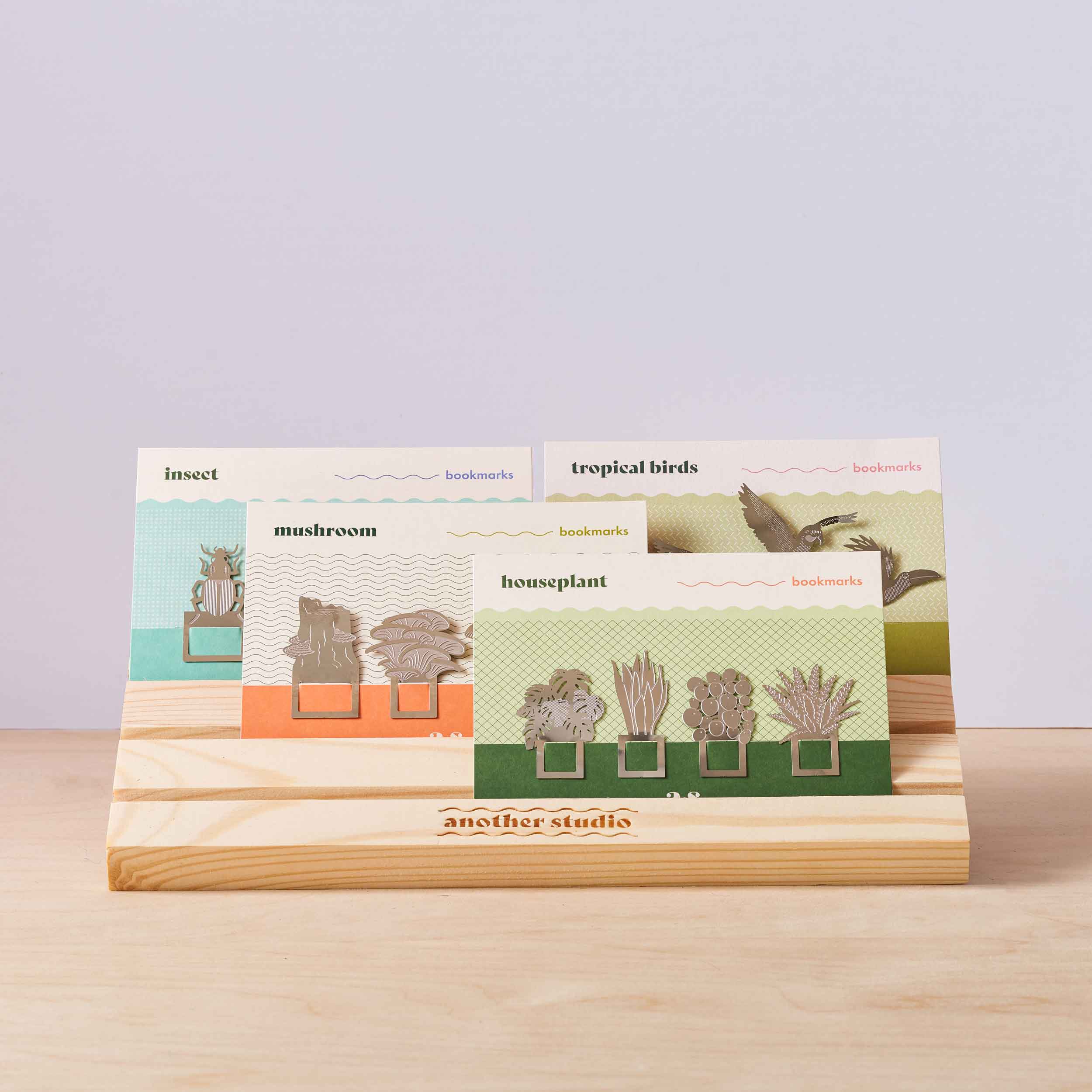 Another Studio UK – wholesale Retailer display – Paper & novelty – POS Solid Wood Display Shelf5